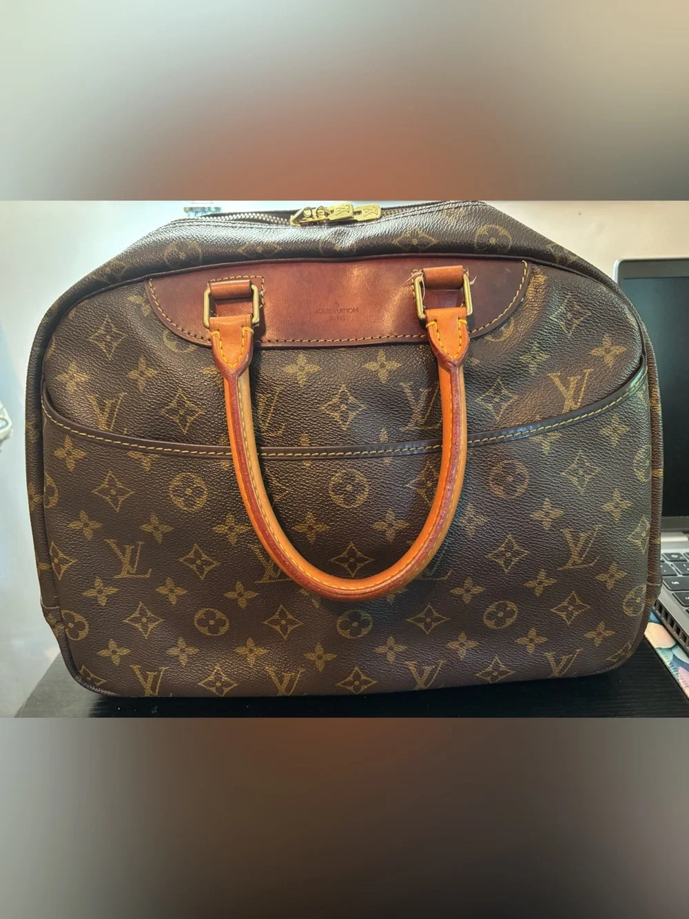 Authentic Louis Vuitton Monogram Deauville Satchel-GUC